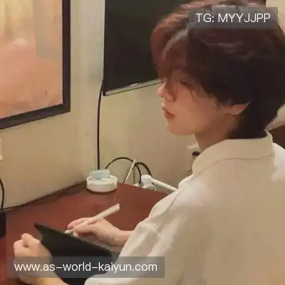 荣杏暖